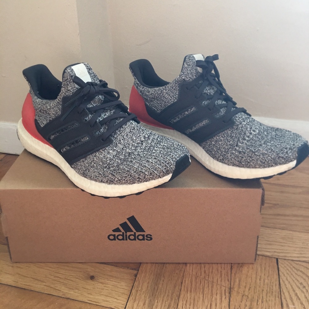 Adidas Ultraboost Men’s 8.5 Sneakers